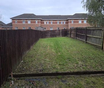 3 bedroom terraced house to rent - Photo 4