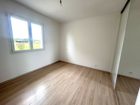 Location Maison 4 pièces 102m² HAGETMAU 40700 - Photo 3