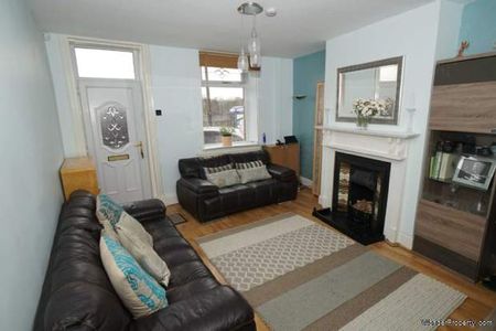 3 bedroom property to rent in Bolton - Photo 3