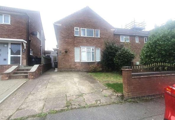 Peake Road, Walsall, West Midlands, WS8 - Photo 1