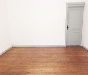 T2, Rue Fresque, Nîmes-Centre, 45m², 483€ H.C - Photo 6