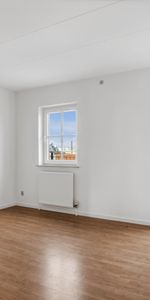 Charmerende og delevenlig bolig med altan - Photo 3