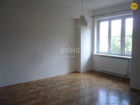 Byt 2+1 k pronájmu, Ostrava / Moravská Ostrava, ulice Slavíčkova - Photo 2