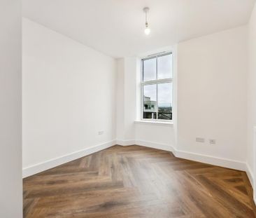 3 bedroom apartment to rent - Photo 6