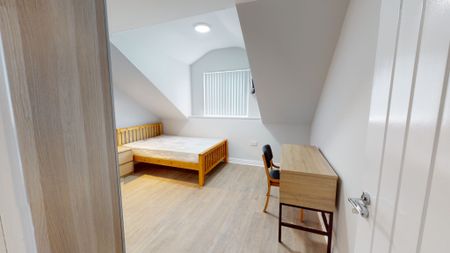 129 Heeley Road Selly Oak - Photo 3