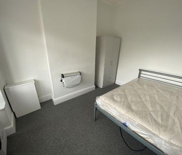 4 bedroom house to rent - Photo 5