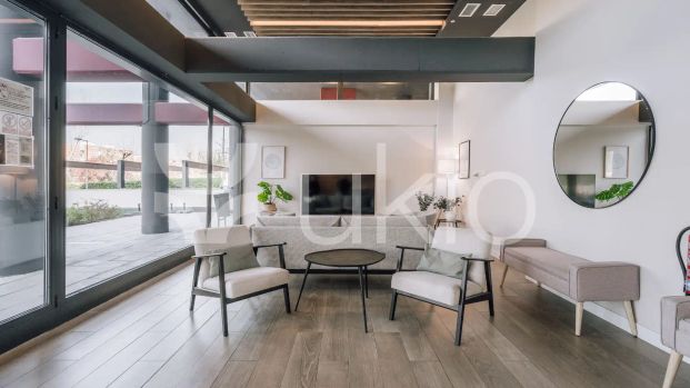 Apartamento de alquiler en Calle del Duque de Tovar, Imperial - Photo 1