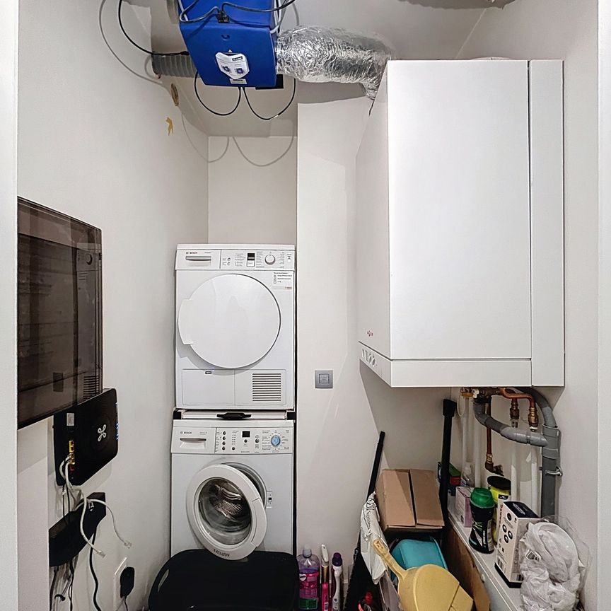 Appartement met 2 slaapkamers en een terras gelegen in centrum Schepdaal. (1e verdiep - met lift) - Foto 1
