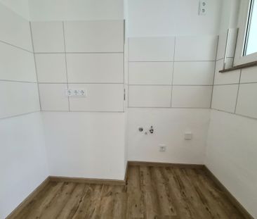 +++ Wohnen in Wanheim, 2 Raumwohnung mit Balkon +++ - Photo 1