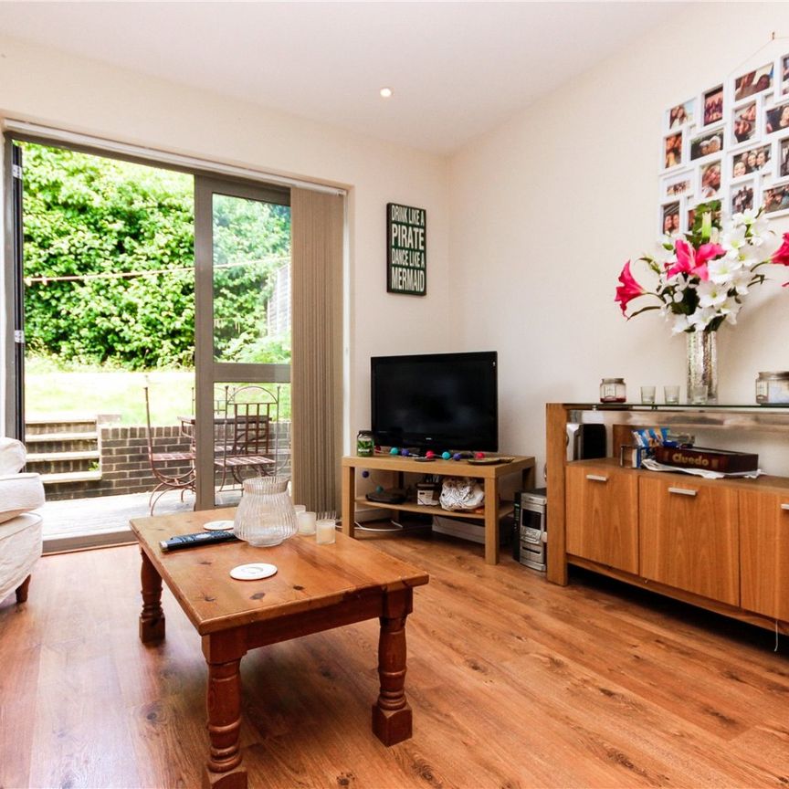 Egerton Court, - Photo 1