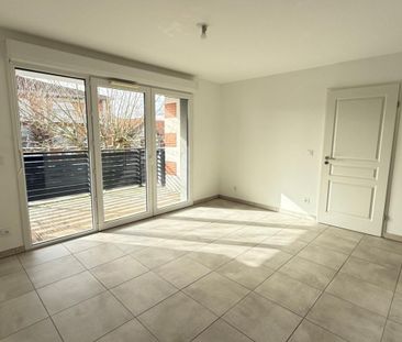 Location Appartement 2 pièces 40m² GUJAN MESTRAS 33470 - Photo 4