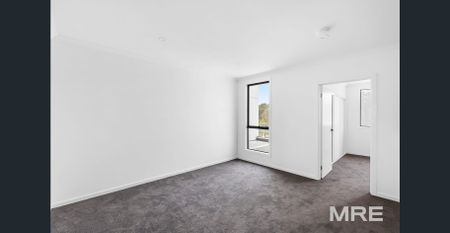 Brand new - Fully airconditioned - opposite park - Photo 4