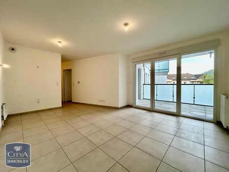 Location Appartement 3 pièces 56m² THONON LES BAINS 74200 - Photo 2