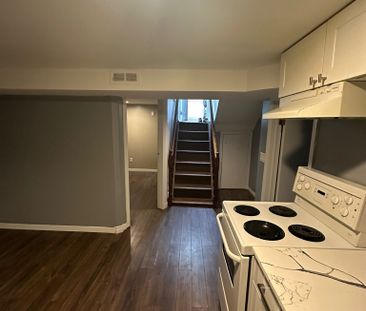 For Lease - 20 Twin Pauls Crescent Unit# Lower, Toronto, Ontario - Photo 2