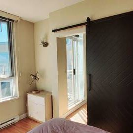 Pet Friendly Fully-Furnished 1 Bedroom + Den available - Photo 1