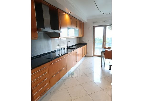 Apartamento T3 em Lisboa