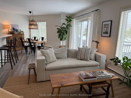 378 Mariners Way #9 - Photo 4