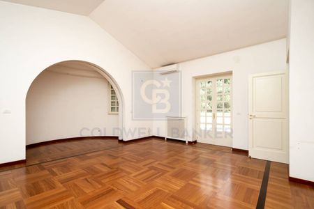 Villa unifamiliare via Salvo D'Acquisto 11, Centro, Gioia del Colle - Photo 4