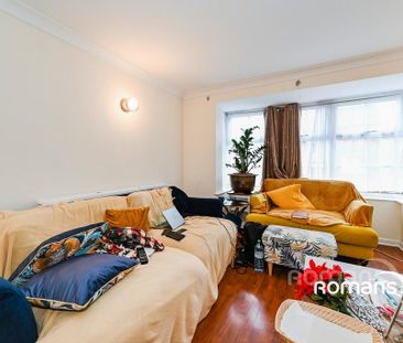 4 bedroom detached house to rent - Photo 2