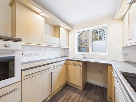 2 bedroom apartment to rent - Photo 2