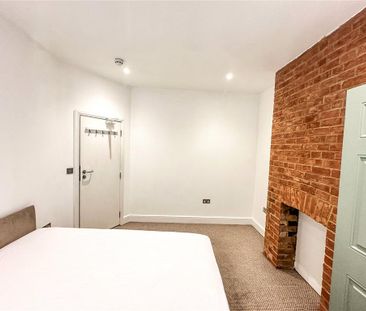 1 bedroom property to rent - Photo 4