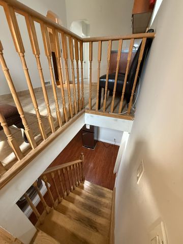 For Lease - 32 Belgravia Avenue Unit# Bedroom 1, Toronto, Ontario - Photo 2