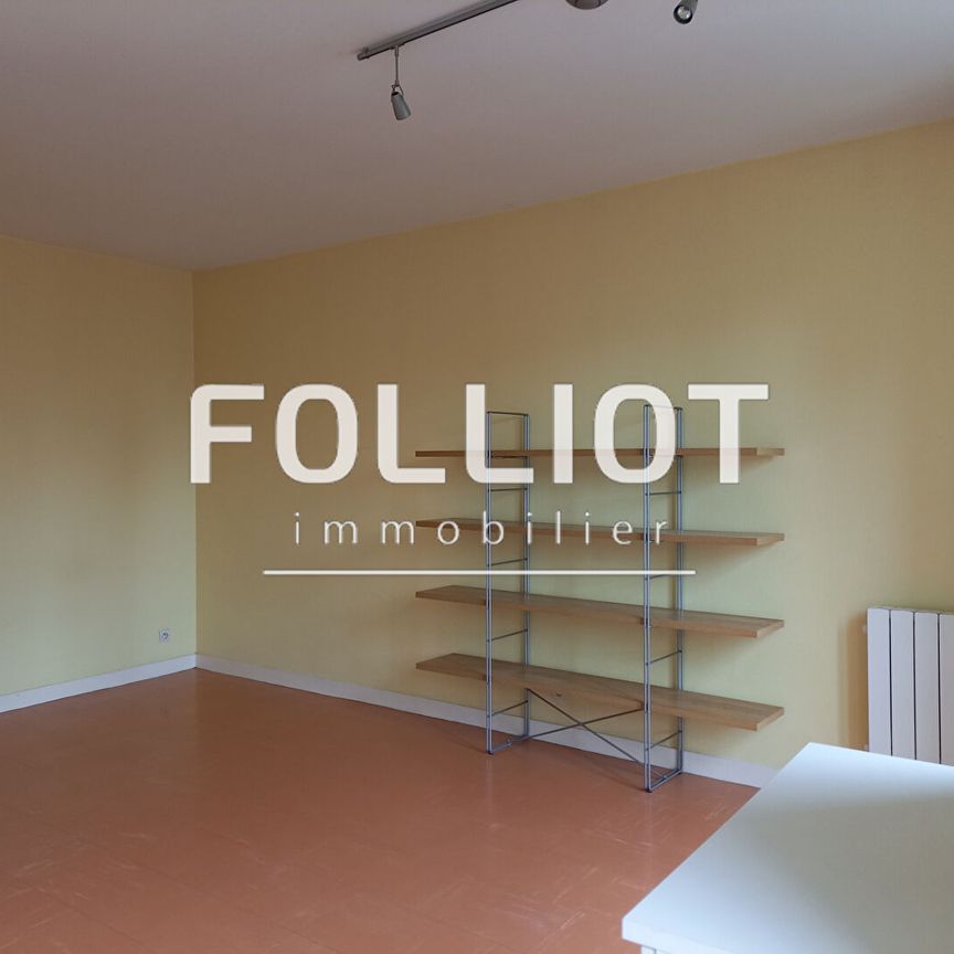 Studio/appartement 1 Pièces Fougères - Photo 1