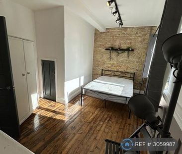 1 bedroom flat to rent - Photo 2