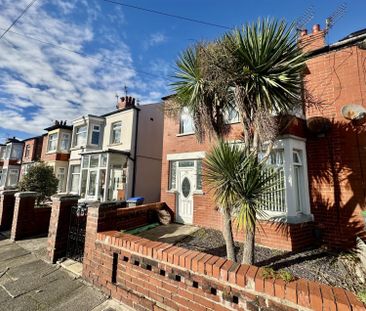 3 bedroom House To Let - Photo 5