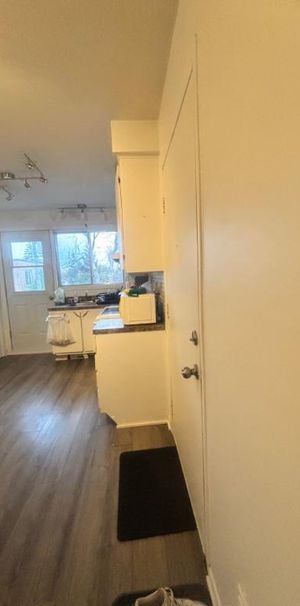 Grand 4 1/2 1 juillet. - Photo 1