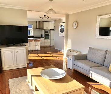 Your next family home! - Photo 3