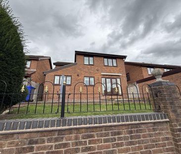 4 bedroom detached house to rent - Photo 6