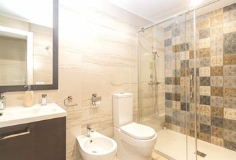 Barcelona, Catalonia 08870