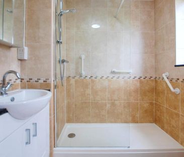 2 bedroom apartment to rent - Photo 6