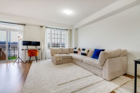 For Lease - 44 Reigate Avenue, Whitby, Ontario - Photo 4