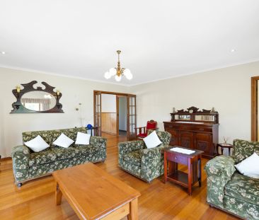 Enchanting 3-Bedroom Home in Cowes - Photo 4