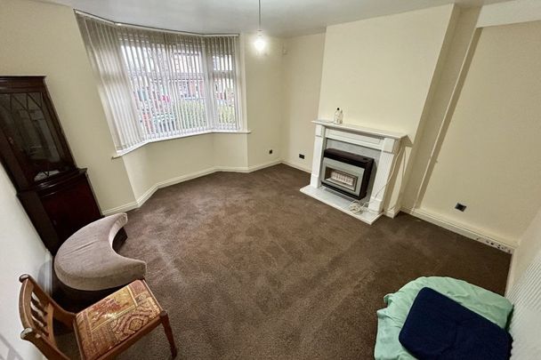 Menin Road - Photo 1