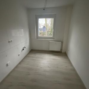 3-Zimmerwohnung im Erdgeschoss mit Dusche und Balkon bezugsfertig - Photo 2