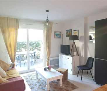 Location appartement 2 pièces - 40m² à Le plan de la tour (83120) - Photo 6