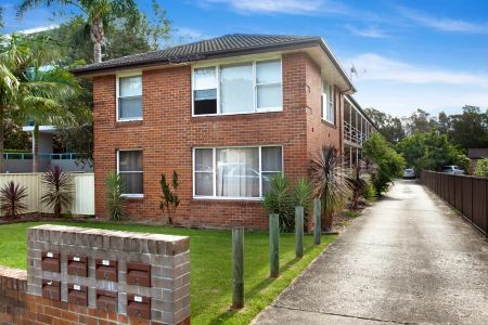 Beach side living - Photo 5