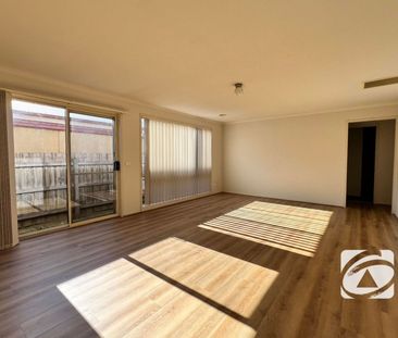 FOUR BEDROOM BEAUTY! - Photo 6