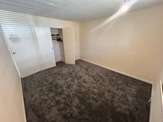 Kent road, SO17 - Photo 1