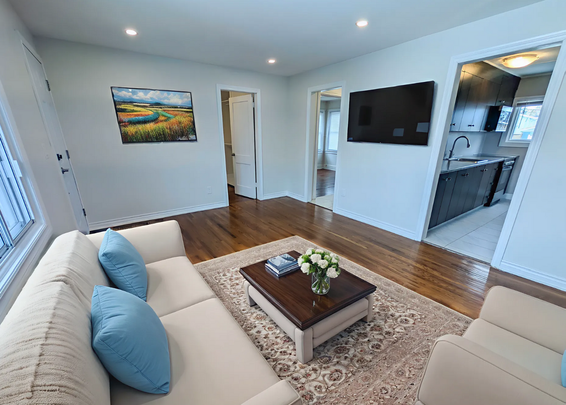 34 Aberdeen Court, Fort Erie - 2 Bedroom House - Photo 1