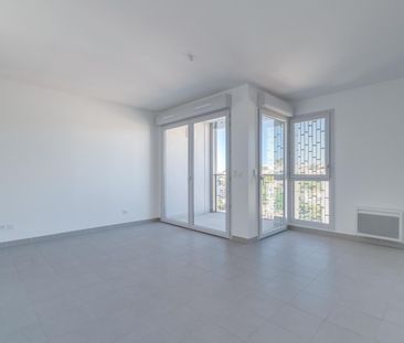 location Appartement F1 DE 32.51m² À NICE - Photo 2