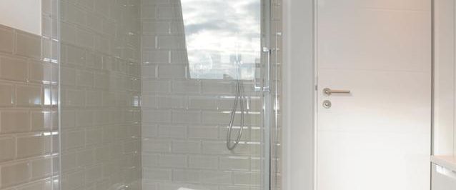 Erstbezug nach Komplettrenovierung!! Wunderschöne DG-Wohnung in toller grüner Lage/Nordvorstadt - Foto 1