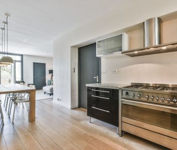 Te huur: Appartement Van Oldenbarneveldtplein in Amsterdam - Photo 3