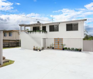 CHARMING RENOVATED 3 BEDROOM HOME WITH STUDY/4TH BEDROOM - Photo 6