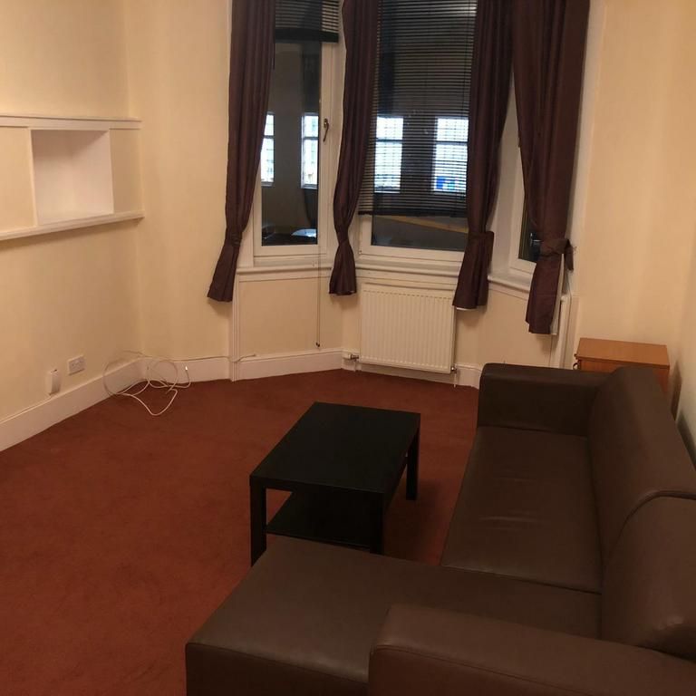 1 bedroom flat to rent - Photo 1