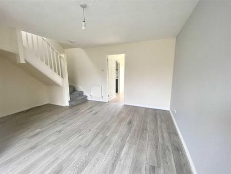 3 bedroom townhouse to rent - Photo 2