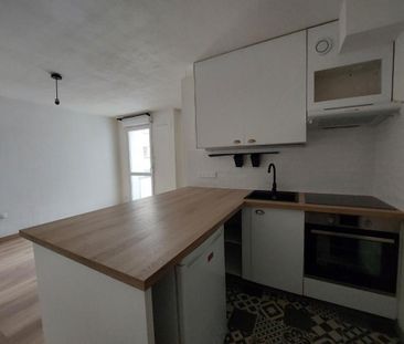 Location Appartement 2 pièces 33m² DEVILLE LES ROUEN 76250 - Photo 1